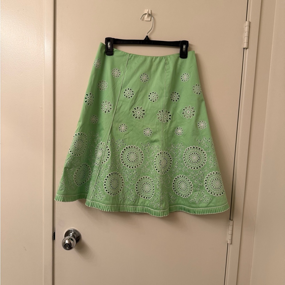 Carlisle Light Green Eyelet A-Line Cotton Skirt Size 4